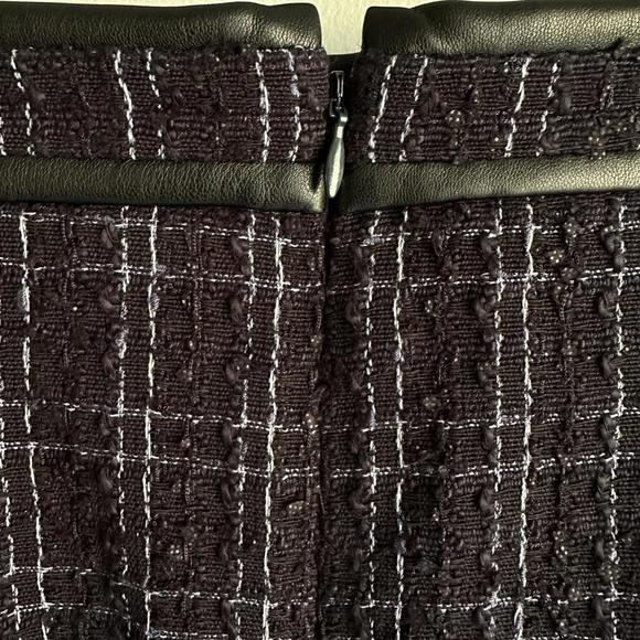 ANN TAYLOR Navy Button Faux Wrap Ladies Career Tweed Skirt, 10 - Picture 4 of 8